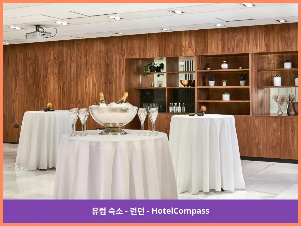 Bar/lounge